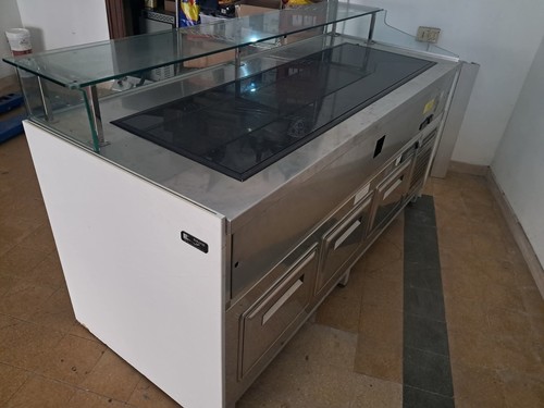 Banco esposizione tavola